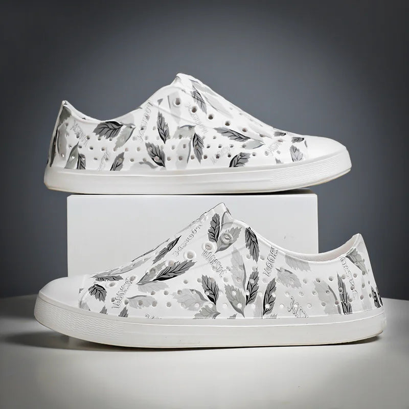 Child Sandal Women Garden Sandals Kid Boy Girl Garden Cave Shoe Graffiti Diy  Casual Outdoor EVA Beach Summer Sandal Holey Shoes