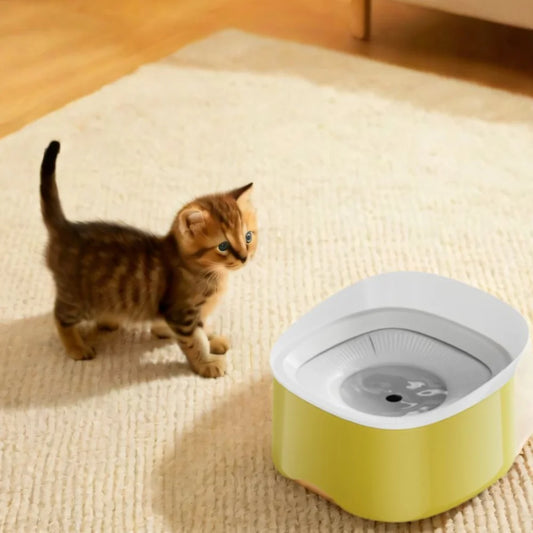 Spill-Proof Dog Floating Bowl Large Capacity No Wet Mouth Pet Water Bowl Plastic Detachable Pet Water Dispenser