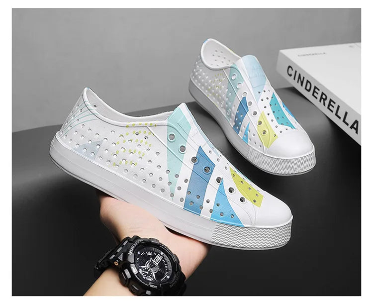 Kid Boy Girl Garden Cave Shoe Child Sandal Women Garden Sandals Graffiti Diy Casual Outdoor EVA Beach Summer Sandal Holey Shoes