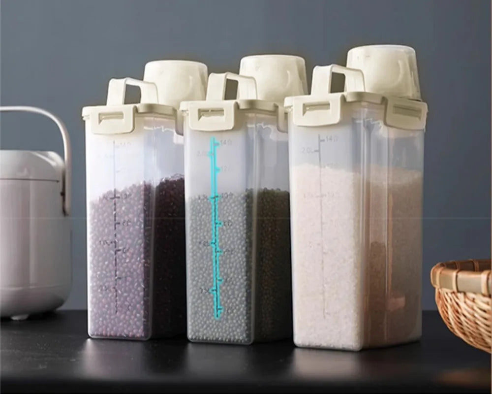 Dog Food Container Sealed Dog Food Storage Box with Lid - Moisture & Leak-proof, Ideal for Dog Food, Cat Food, Pet Snacks