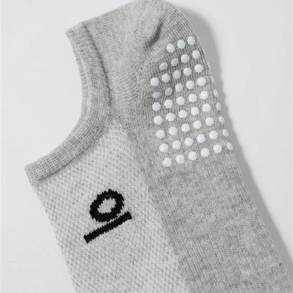Sports Anti Slip Boat Socks for Women Comfortable and Breathable Cotton Socks Pilates Fitness Indoor Yoga Training Socks