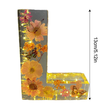 Floral 26 Letters Night Lights Decorative Resin Lamp with Initial Letter & Dry Flower Creative Table Light Night Lamp Glowing