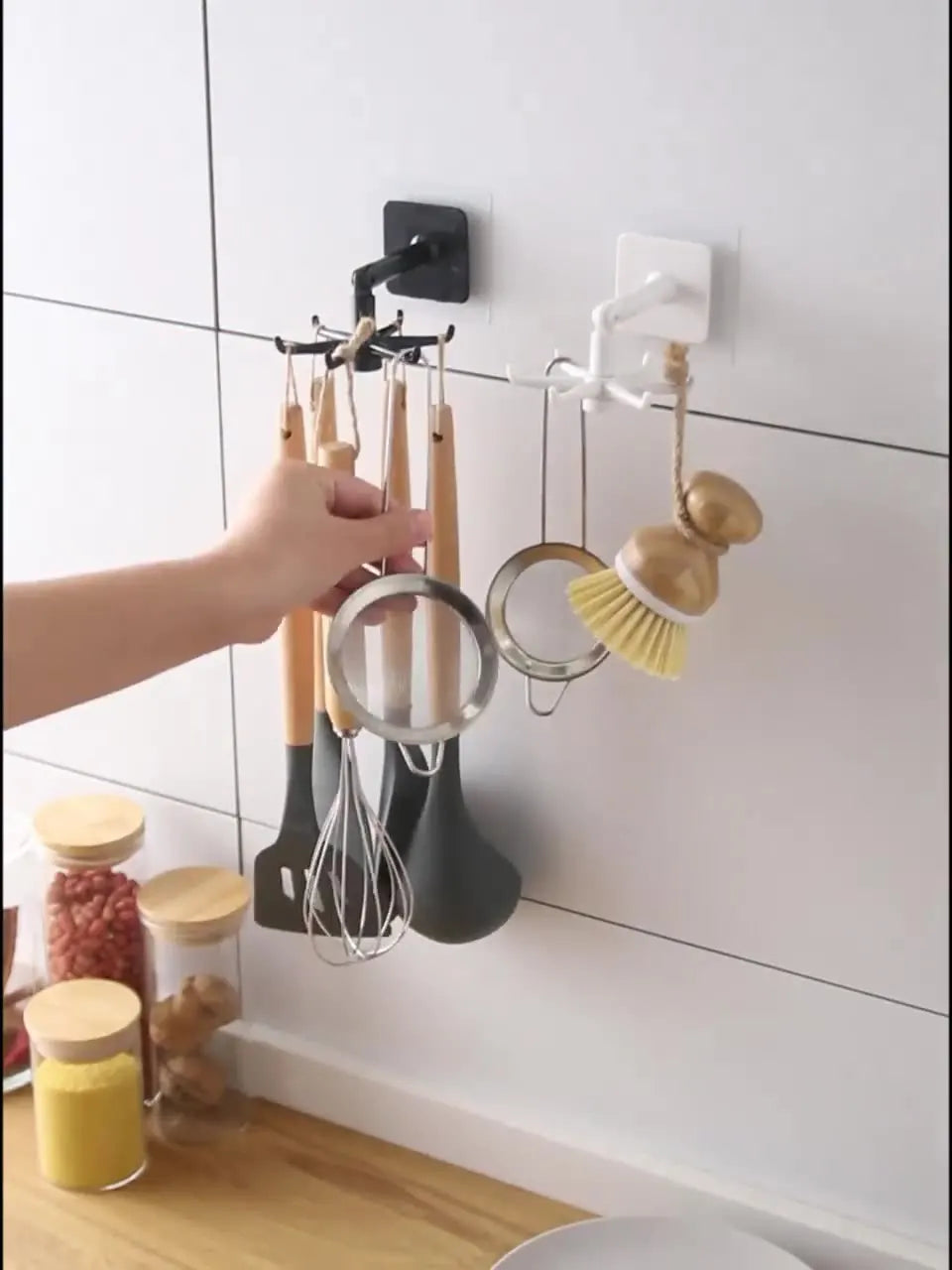 Kitchen Organizer Swivel Hooks Creative Hooks Hooks Hole-free Multifunctional Explosion Hooks Rotatable Dual-Use
