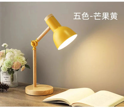 Nordic Decorative Eye Protection Small Table Lamp Modern Simple Cute Exquisite Bedroom Desk Bedside Lamp Girl Macaron Wood Lamp