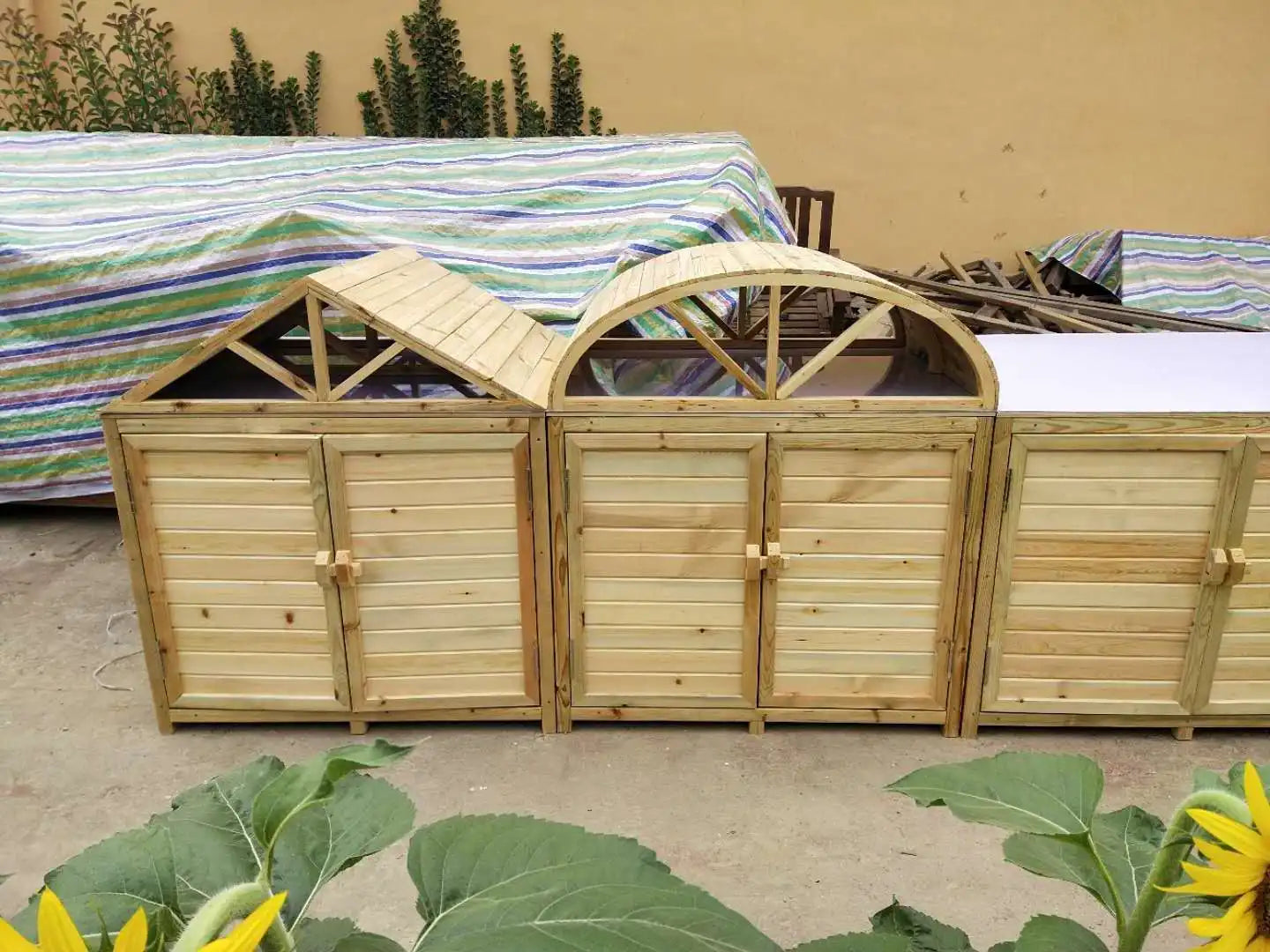 2TOE kindergarten outdoor preservative wood storage cabinet locker waterproof mildew-proof carbonized wood cabinet school wooden