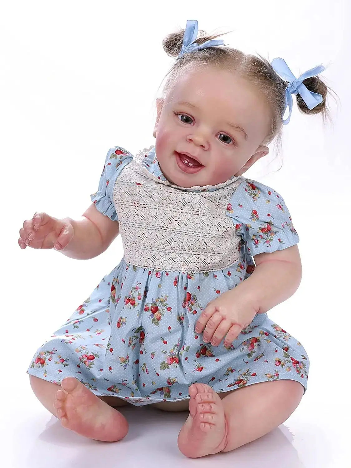 A 55cm-long fully enamel doll that can be washed and reused, perfect for soothing and entertaining babies. It's a realistic baby