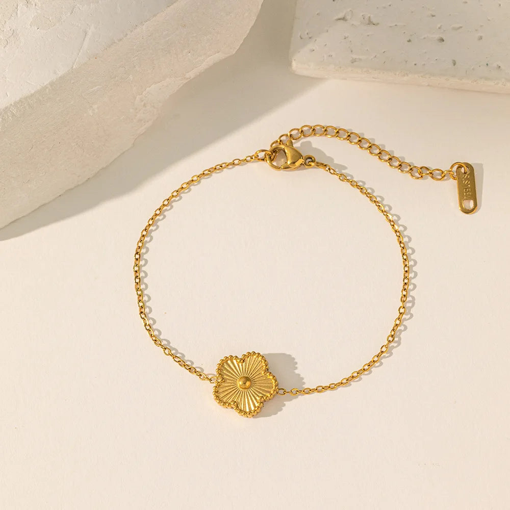 Fashion Flower Stainless Steel Bracelets For Women Trendy Gold Color Metal Bracelet Party Birthday Daily Cute Romantic Jewelry