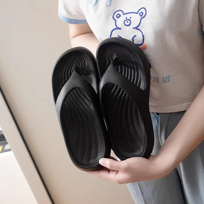 High-end And Touching Flip-flops For Summer Wear, Anti-slip, Anti-odor, And Comfortable Home Slippers That Pinch The Feet