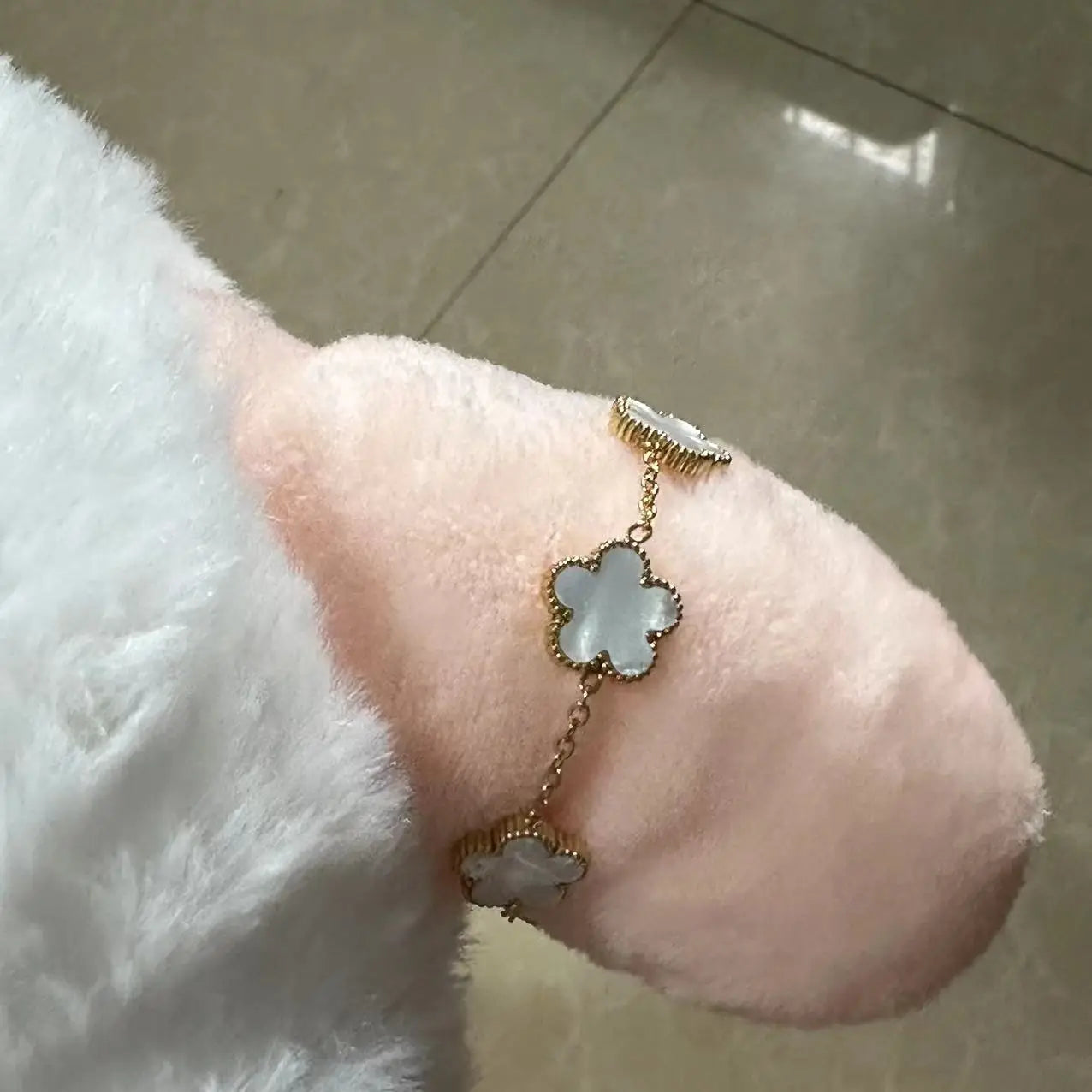 Silver Color New Design Plant Five Leaf Flower Bracelet Single sided Plum Blossom Stainless Steel Jewelry Women's Clover