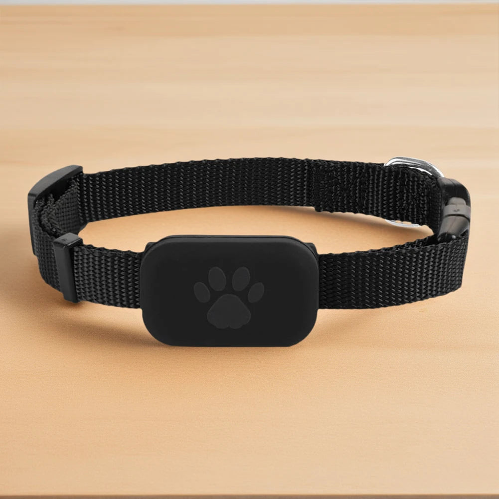 Waterproof Pet GPS Tracker Dog & Cat Locator with Adjustable Collar Anti Lost Dogs Tracker for iOS/Android Remote Global Locator