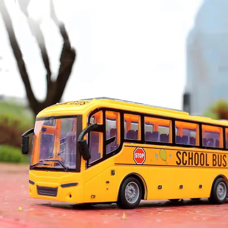 1:30 RC City Bus High Speed Racing Model RC Car School Bus Police Bus Tour Bus Realistic Beaming Lights Rubber Tires Toys Boys