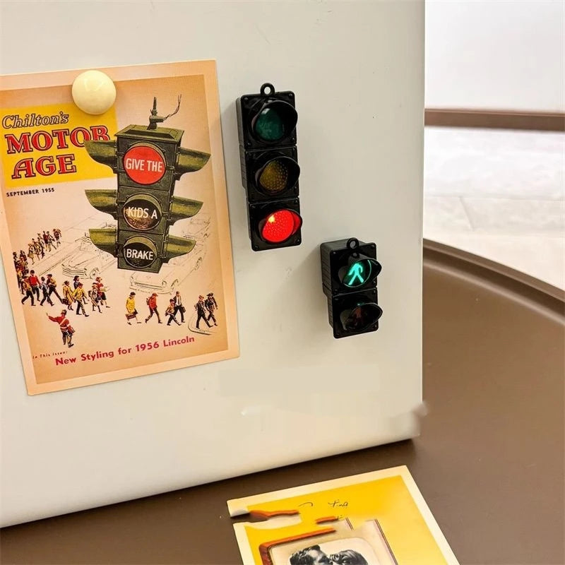 Miniature Simulation Traffic Light Fridge Magnet - Creative Home Decor Refrigerator Door Sticker With Lighting Feature
