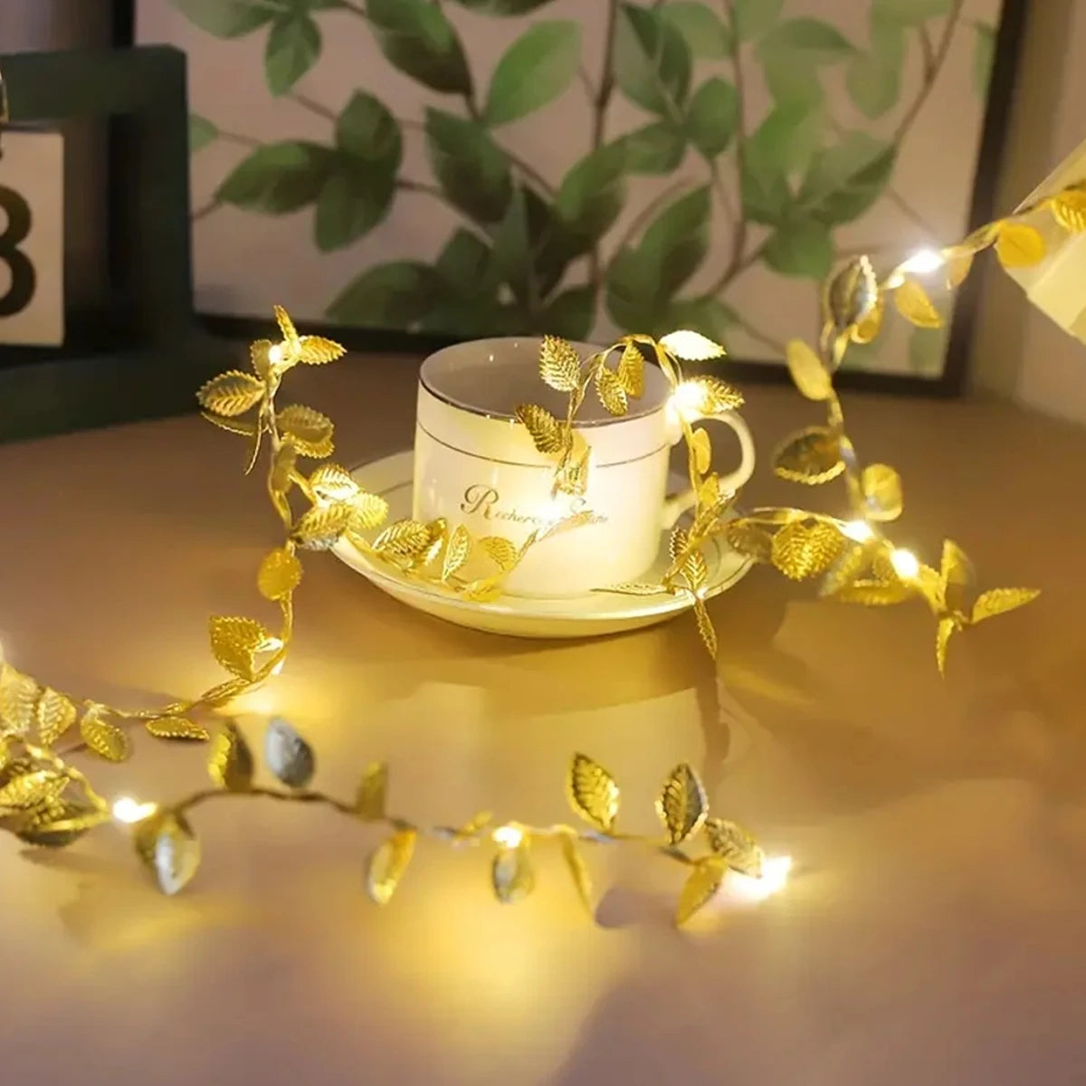 LED Golden Leaves String Light Battery-operated Garland For Living Room Bedroom Party Wedding New Year Birthday Party Decoration