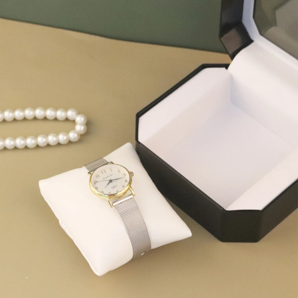 Watch Box High-end European Men's Acrylic Watch Display Box Watch Storage Box