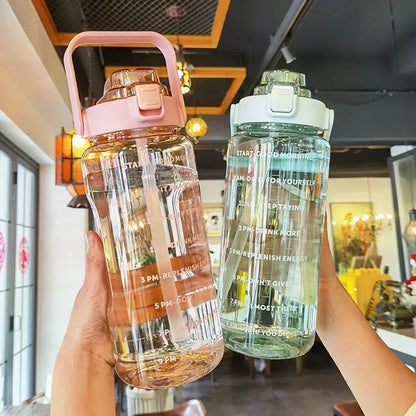 2L Portable Water Bottle Large Capacity Plastic Straw Water Cup Drink Bottle with Time Marker for Outdoor Sports Fitness Hot