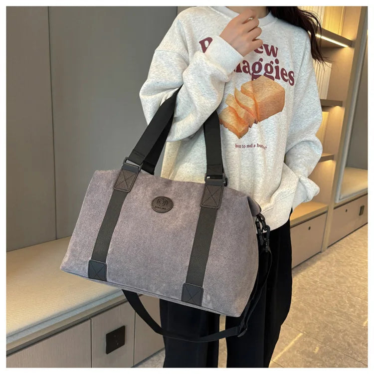 Men's Large Capacity Fashionable Short Distance Travel Totes New Suede Travel Handbag Women's Portable Sports and Fitness Bag