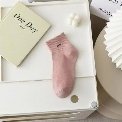 5 pairs of short sports socks for one sale, comfortable and breathable short socks sock