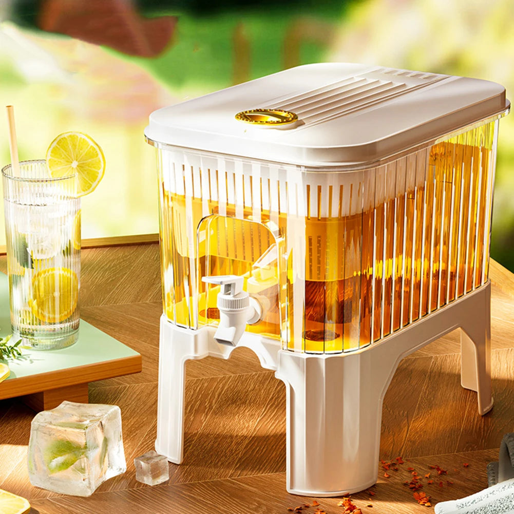 5L Jug Beverage Gallon Detachable Base Portable Juice Jug Cold Kettle with Faucet Water Dispenser Jug for Parties and Daily Use