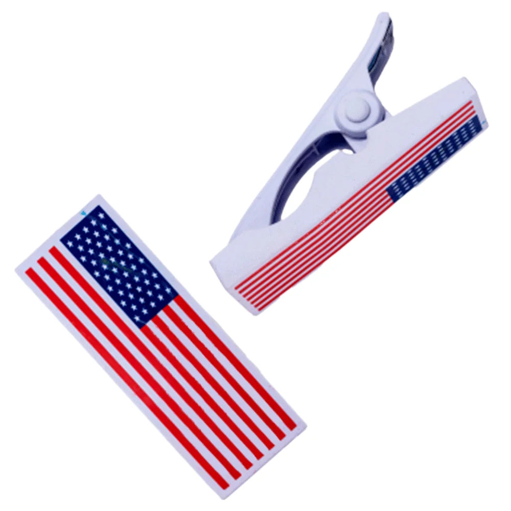 1/2PCS Cute Plastic Beach Towels Clips Large Drying Rack Retaining Clip Windproof Clothes Pegs Pins Animal Decorative Clothespin