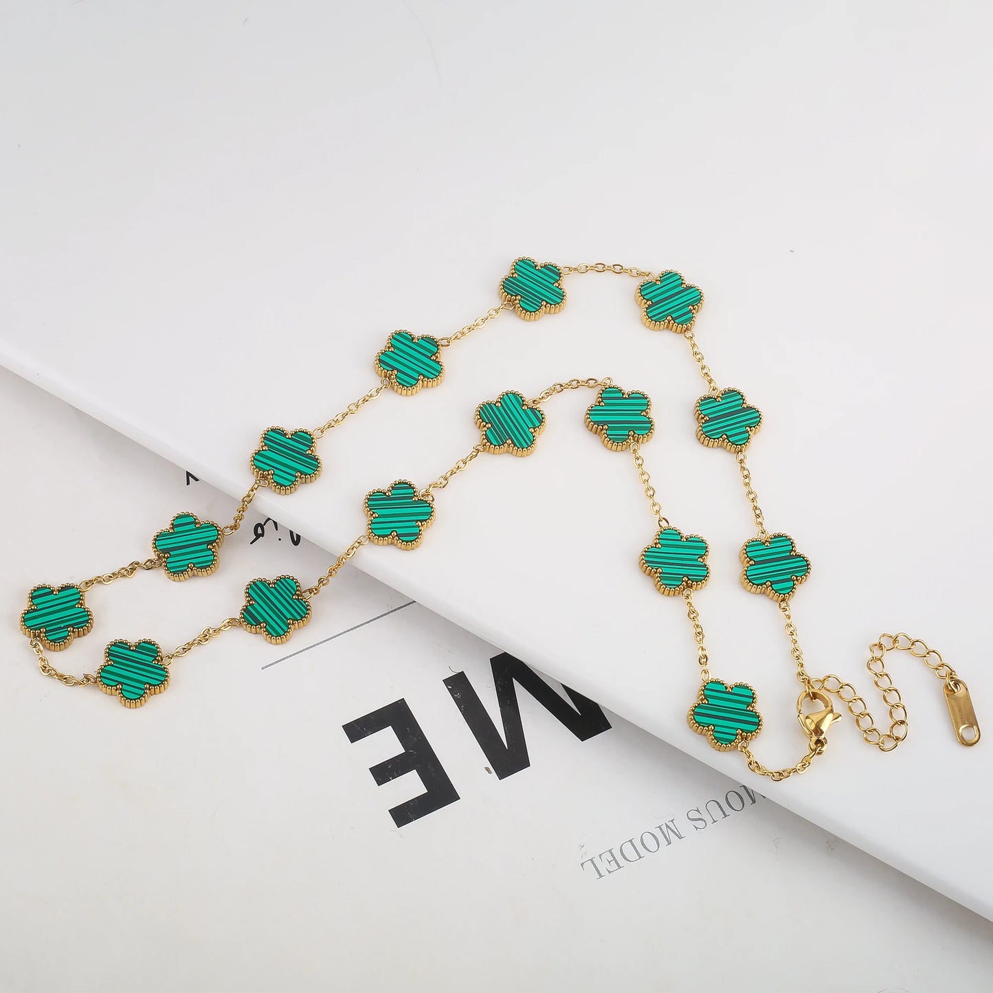 High Quality Hot Selling Plum Blossom Plant Five Leaf Flower Sweater Chain Bracelet Necklace Jewelry Set Stainless Steel Women's