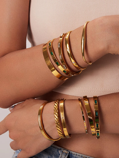 1pc Titanium Steel Gold Bracelet, Fashionable Classic Style, Stainless Steel Bracelet,Inlaid With Zircon,For Womens Daily Wear