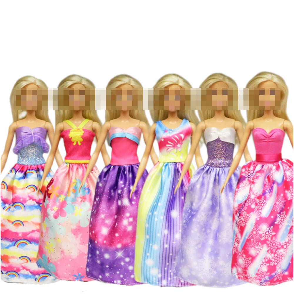 28pcs Fashion Dolls Accessories =1 Gown +3 Dress +2 Suit +2 Swimsuit +3 Glasses +10 Shoes +7 Hanger Clothes for 11.5'' Doll Toys