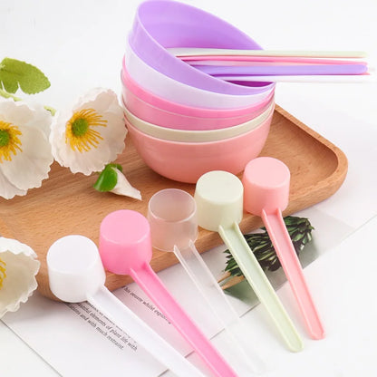 Non-toxic Silicone Mask Mud Essential Oil Bowl Scraper measuring spoon Face Skin Care Tools Convenient Clean Durable Makeup set