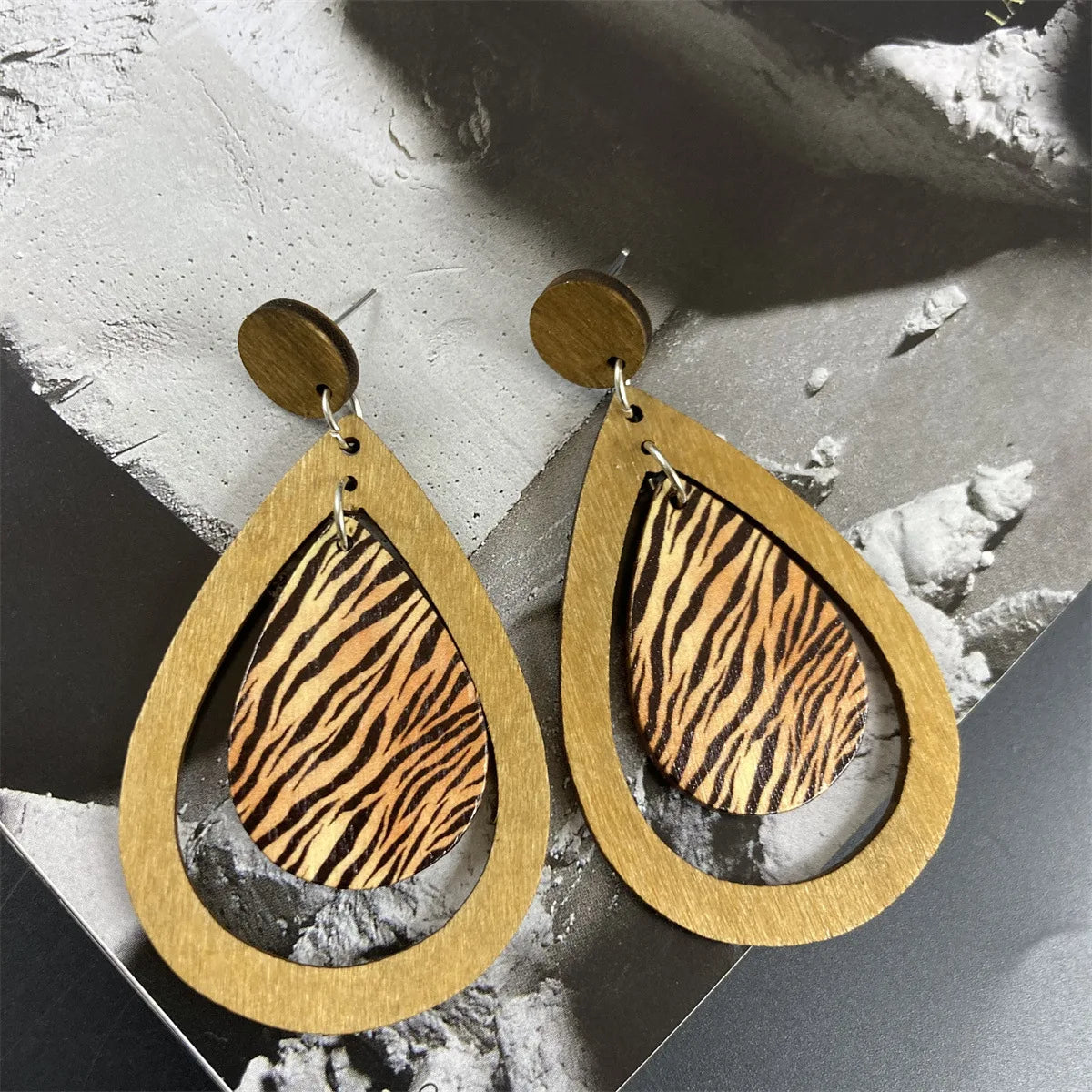 Bohemian Ethnic Big Colorful Painted Wooden Earrings for Women Creative Design Geometric Statement Dangle Earring Female Jewelry