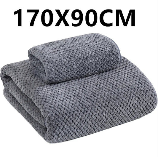 Boluoge large bath towel, thickened absorbent quick drying beach towel, coral fleece bath towel,  household adult towel