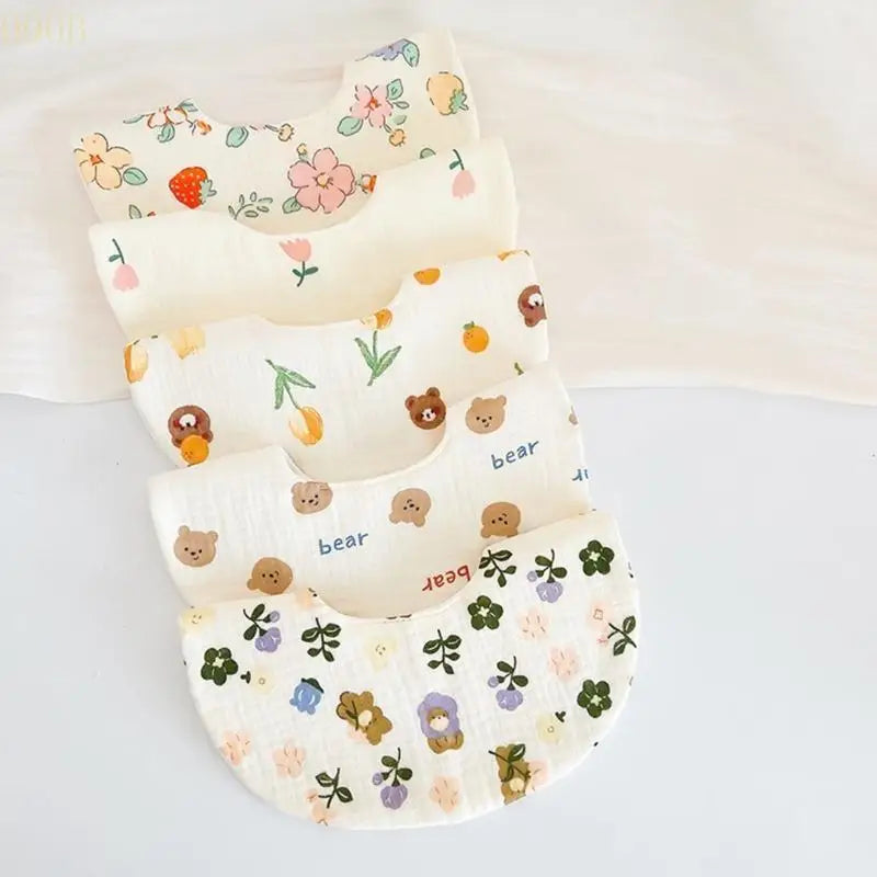 090B Baby Eating Bib for Newborns Comfortable Drooling Bib Saliva Towel Cartoon Print Waterproof Burp Cloth Shower Gift