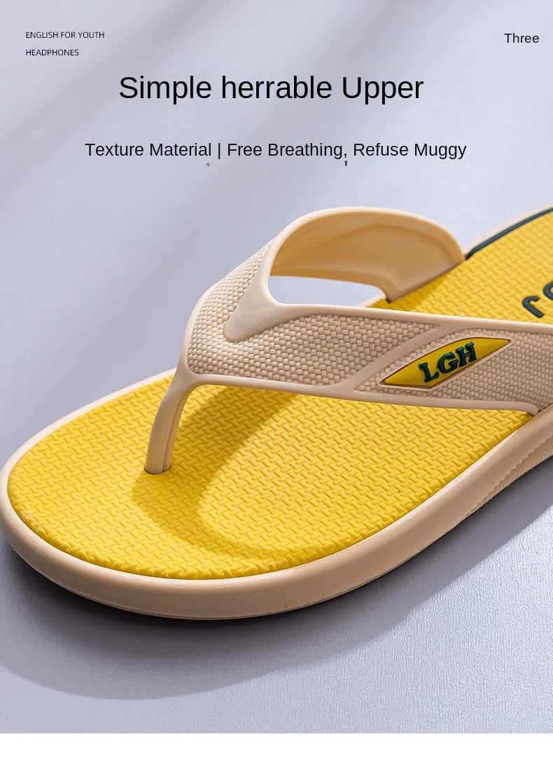 Men's Summer Flip-flops with Anti-odor and Anti-slip Features As Well As Fashionable Super Soft-soled and Trendybeach Flip-flops