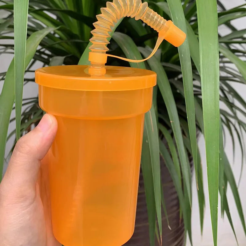 Neon Sipper Cups Reusable Spill-Proof Drinking Cups with Lids and Straws for Birthday Party Travel Xmas Juice Mug Water Bottle