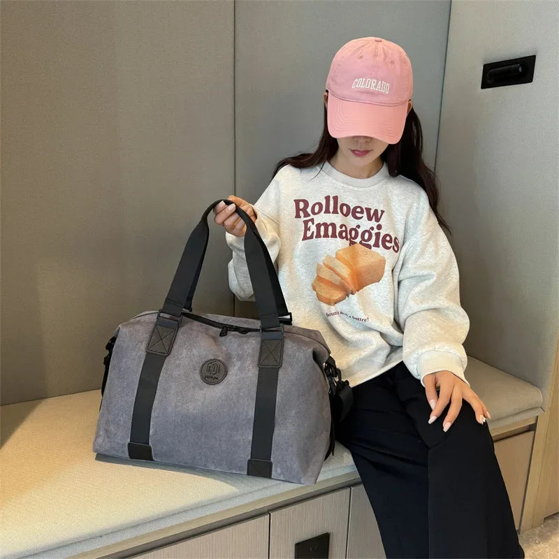 Men's Large Capacity Fashionable Short Distance Travel Totes New Suede Travel Handbag Women's Portable Sports and Fitness Bag