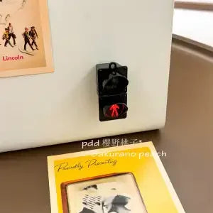 Miniature Simulation Traffic Light Fridge Magnet - Creative Home Decor Refrigerator Door Sticker With Lighting Feature