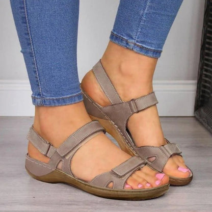 Women Summer Cool Flat Sandal Air Permeable Open Toe Design Sandal for Senile Women Size 35-43