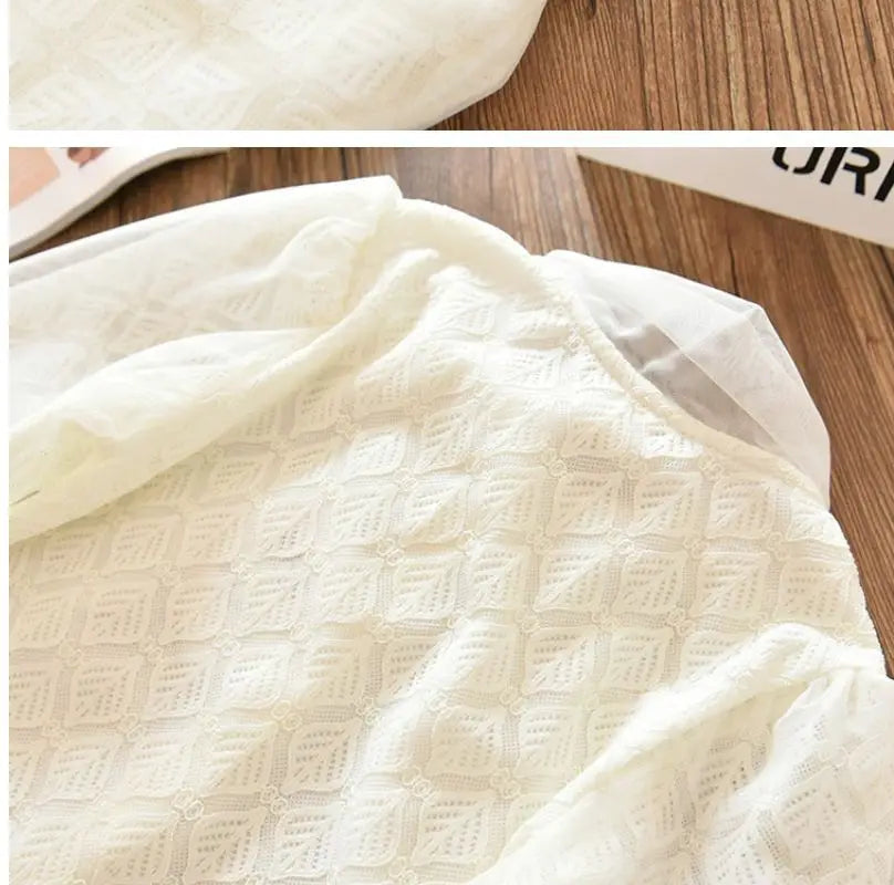 Girls' Shirt 2023 New Medium and Large Children Spring and Autumn Thin Long Sleeve Baby Shirt