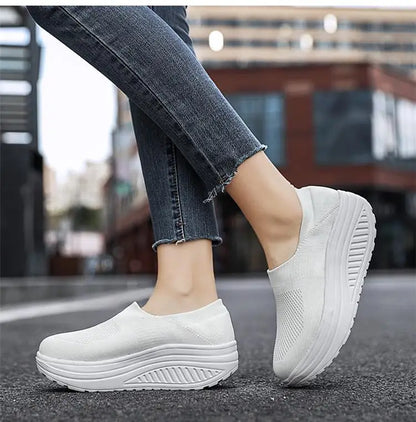 2024 Sneakers Shoes Women Footwear Platform Sneakers Trainers Shoes Ladies Loafers Chunky Sneakers Slip On Mujer Shoes Woman