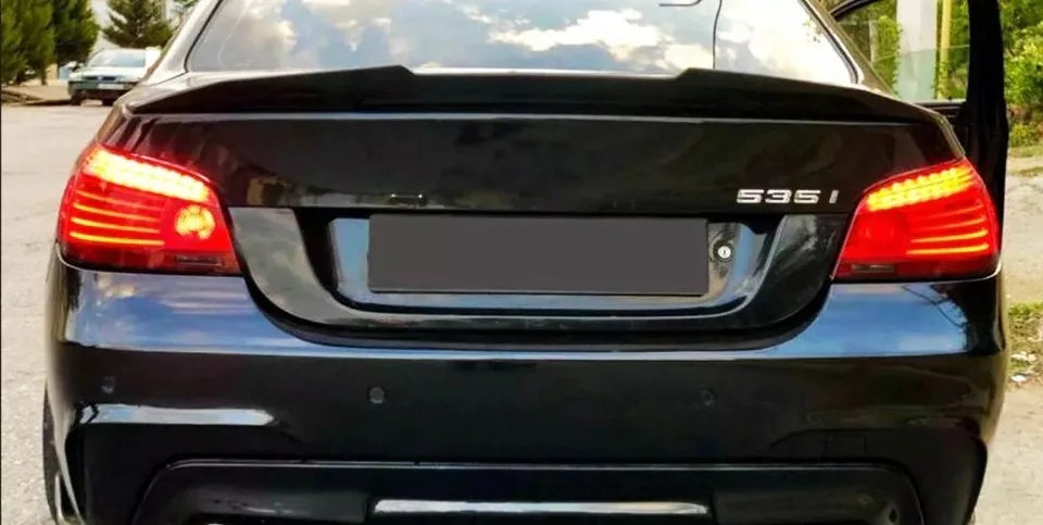 XVIP Car Glossy Black M4 Look Rear Trunk Spoilers Wings Lip For BMW 5 Series E60 4 Door Sedan 2004-2009 Carbon Look Accessories