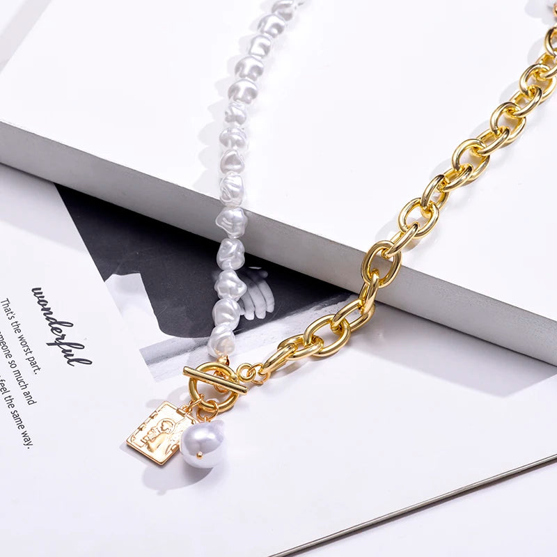 Fashion Irregular Baroque Pearl Golden Chain Necklace Women Jewelry Vintage Geometric Pendant Necklace for Women Accessories
