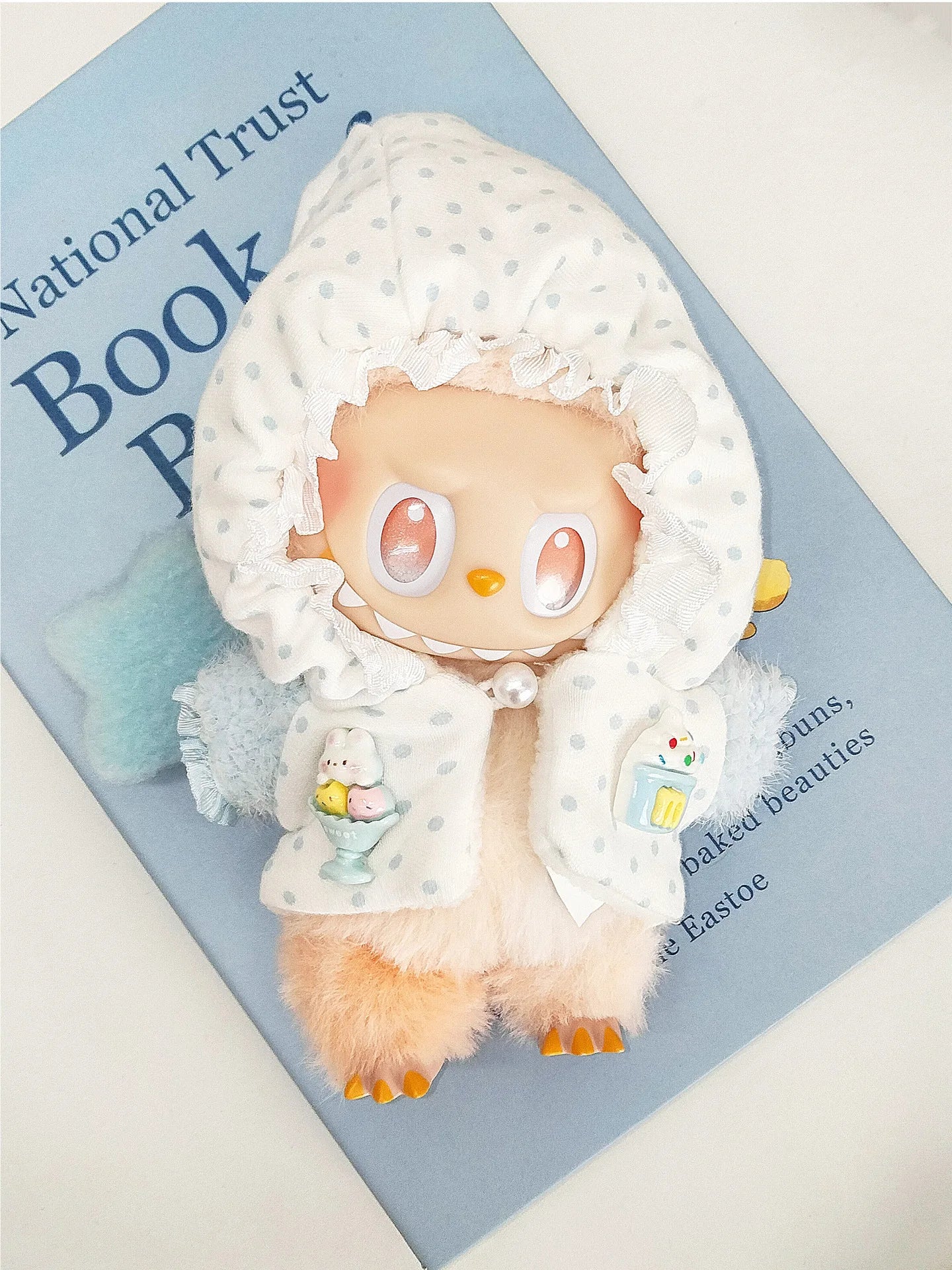 Labubu's Third-generation Baby Clothes, Labubu 3.0 Baby Clothes, Sitting Party Clothes, Blind Box Clothes, 17cm