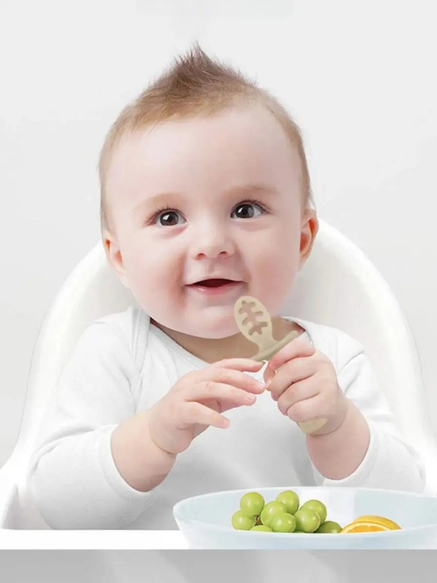 Children's Silicone Spoon Baby Soft and Resistant To Falling Infant Feeding Training Spoon Kids Auxiliary Food Spoon For Gifts