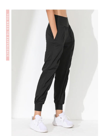 Woman Yoga Pants Loose Slim Quick-Dry Yoga Pants Pleated Hem Bound Running Fitness Capris Pockets Jogging Pants Sports pants