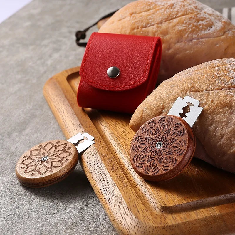 Bread Lame Cutter UFO Bread Lame Wooden Bread Bakers Lame Slashing Tool for Bread Baking Homemade Bread Scoring Knife Tool