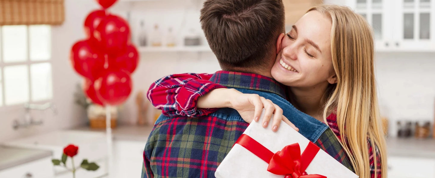 Skin Rejuvenation Face Massager Tool with 3 Adjutstable Levels of Strength EMS Micro-current Face Massager Vibrating