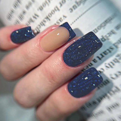 24Pcs Medium Short Square False Nails Glittering Nail Art White Wearable Fake Nail Silver French Full Cover Press on Nail Tips