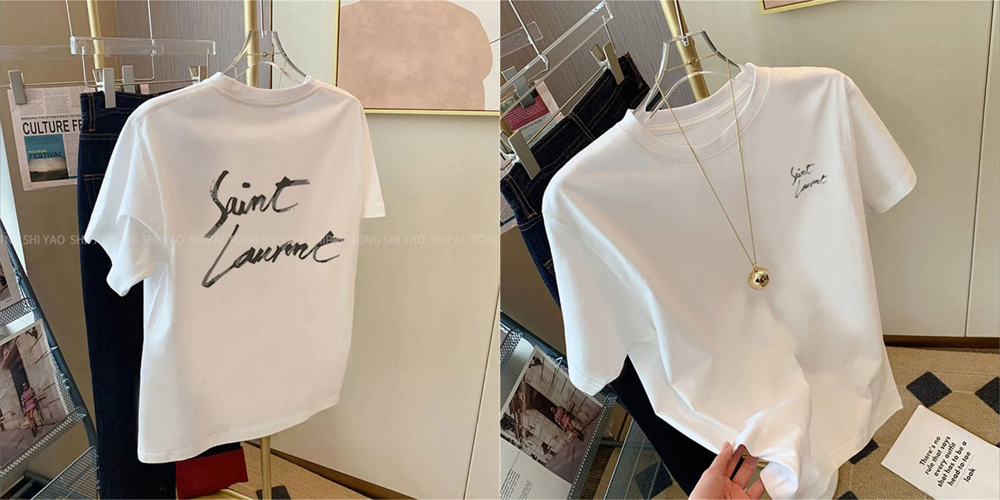 The New Designs of Short-sleeved T-shirts for Both Men and Women in The Summer of 2025 Are Trendy, Fashionable, Laid-back