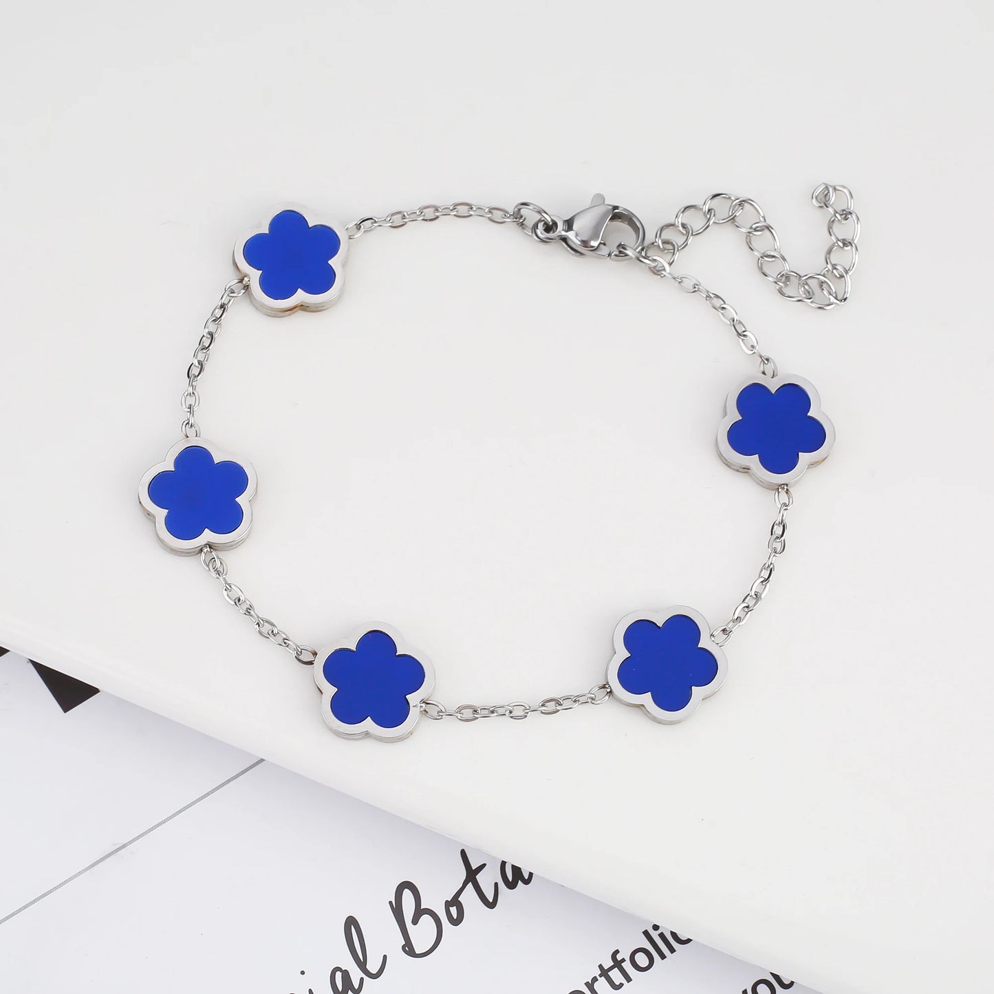 Silver Color New Design Plant Five Leaf Flower Bracelet Single sided Plum Blossom Stainless Steel Jewelry Women's Clover