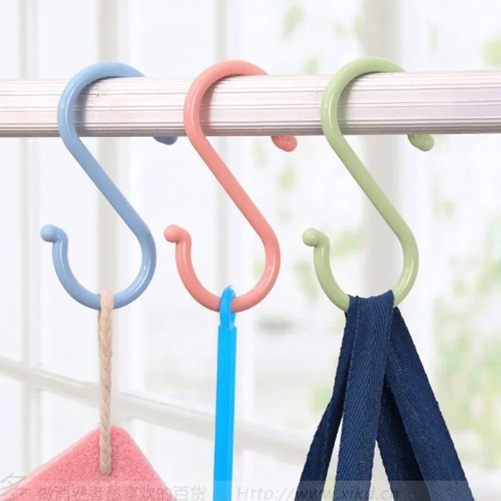 Plastic Multipurpose Portable S Shape Hanging Hooks 4Pcs/8Pcs Kitchen Home Organizer Clothing Rack Baby Stroller Hanger