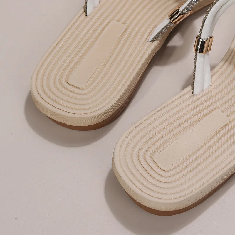 Flip-flops women 2024 summer new two-wear beach sandals European and American rhinestones soft soles flat slippers