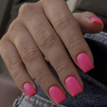 ARTAUG 24PCS Short Press On Nails Square Red High Saturation Glisten Press On Nails Full Cover Fake Nail Set Nails Charms